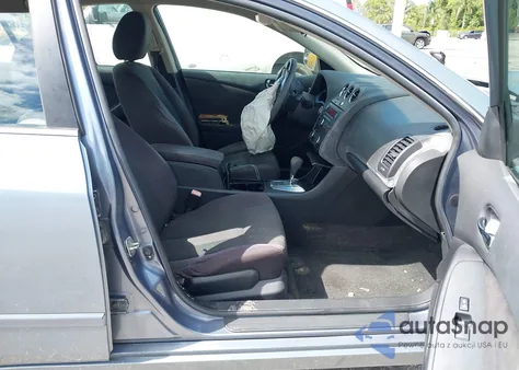 2011 Nissan Altima 2.5 S z USA, uszkodzony, nr VIN 1N4AL2AP2BC180527